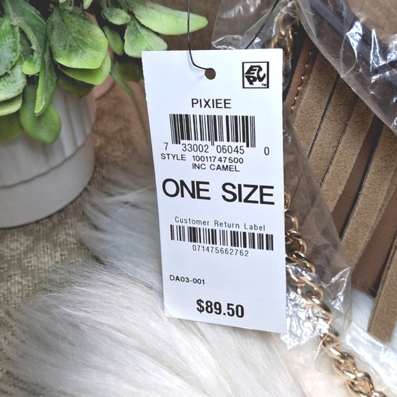 NWT Inc International Concepts Fringe Convertible Shoulder & Crossbody B… - Picture 15 of 16